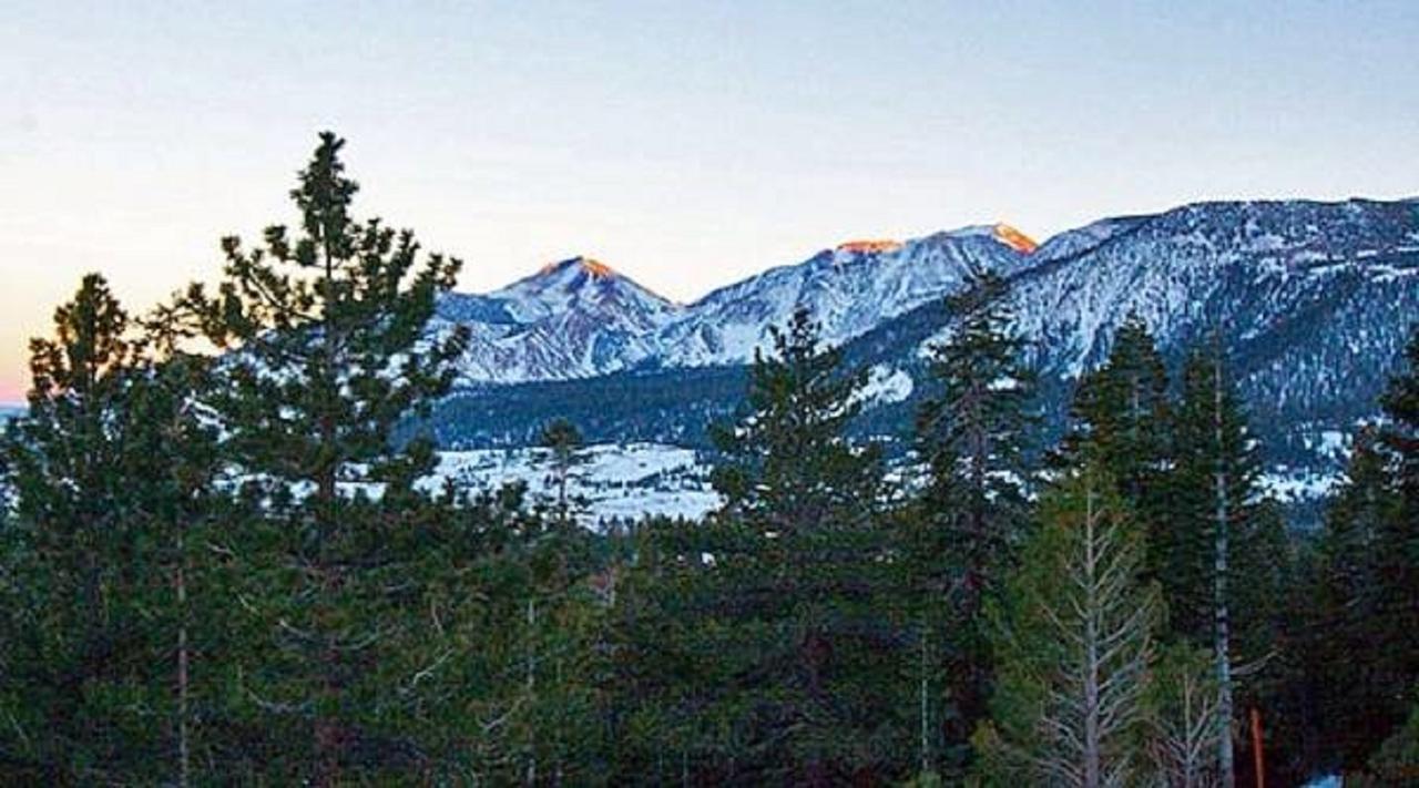 Mammoth Point By 101 Great Escapes * Mammoth Lakes